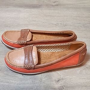 Women's Naturalizer N5 Comfort HAMILTON Loafer Boat Style Peach and Tan 8